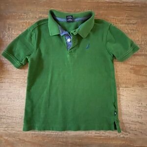 Náutica boys polo shirt Size: 5/6 Color: Green